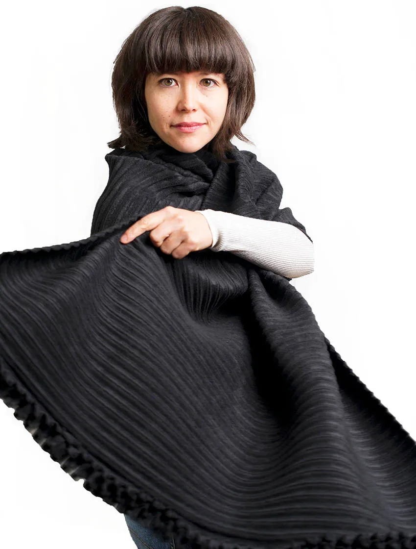 Pleated wrap with ruffle trim - Fuschia pink