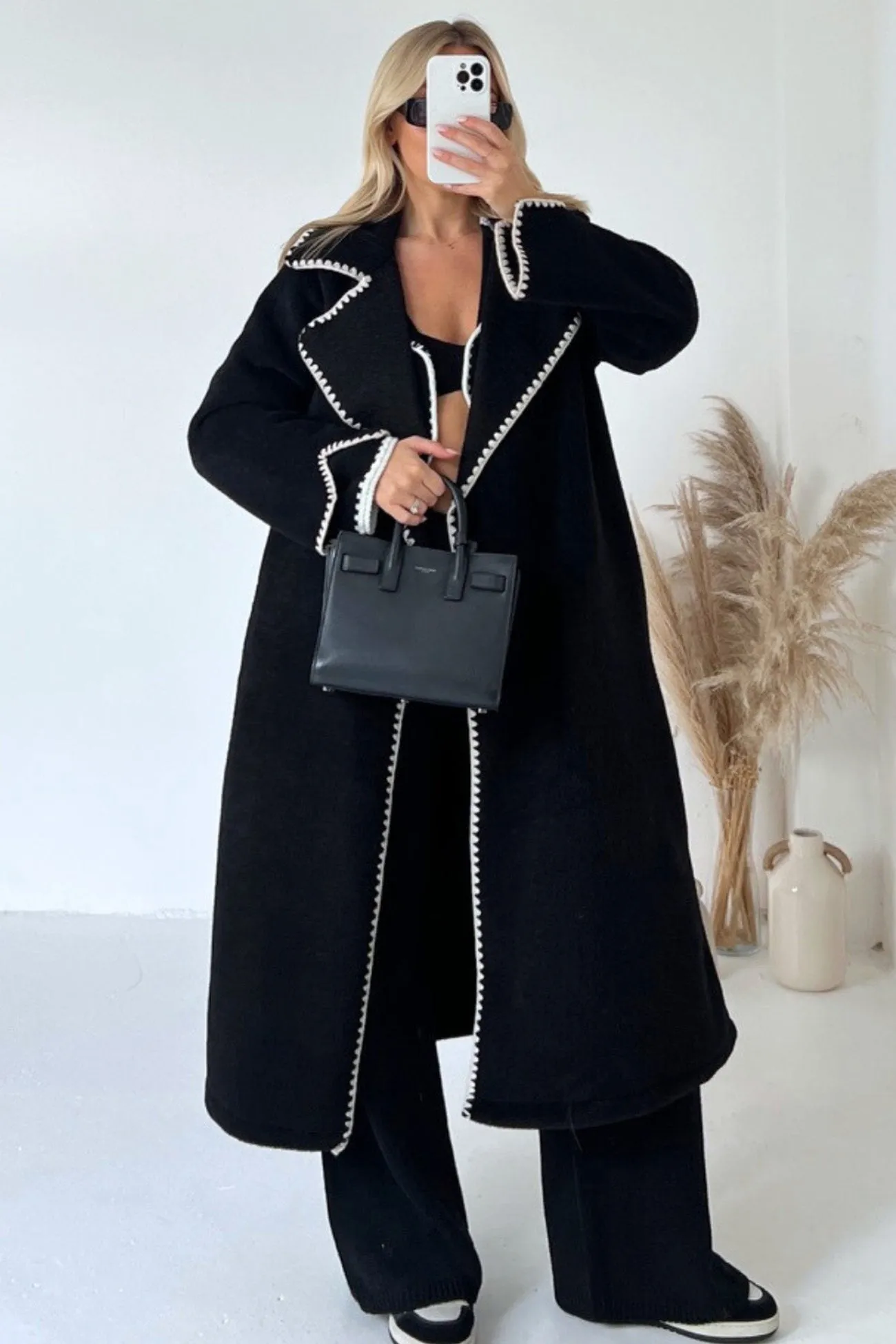 Sanne - Stylish Open Jacket