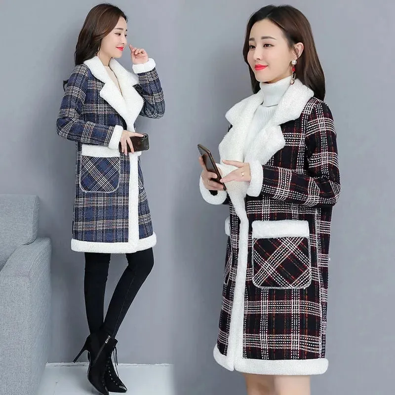 Winter Korean Plus velvet Thicken Women&#39;s Jacket Warm Loose Plaid Long Outerwear Faux Lamb velvet Coats Large size Female Parkas